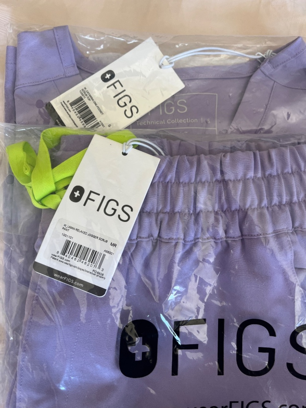 Figs Scrub Set - Top Small/Bottom Medium - Purple Dew - Picture 2 of 2